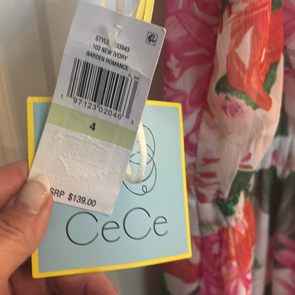 New With Tags NWT CeCe Garden romance Maxi Dress
Size 4 - Picture 4 of 5